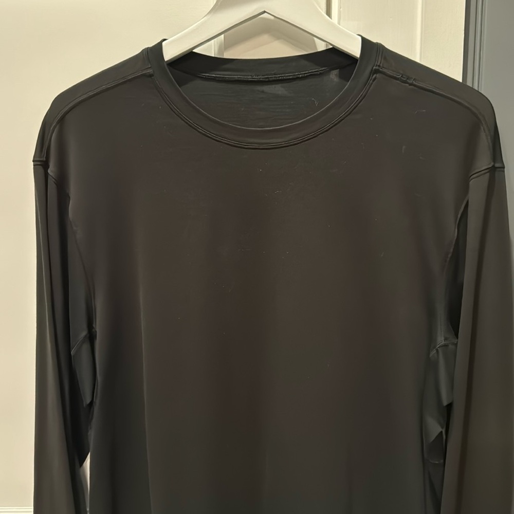 Black Lululemon Long Sleeve Size XL Men’s